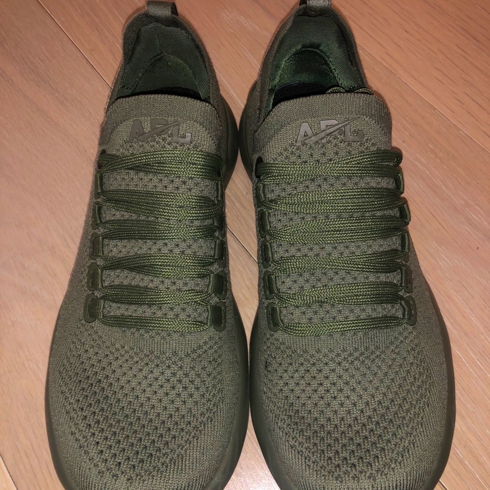 APL Techloom Breeze